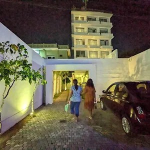 Hotel Marine At Negombo Beach Negombo